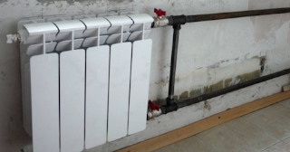 Установка биметаллических радиаторов отопления в квартире в Лобне - от 2041 руб.